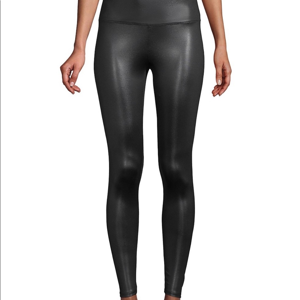 High-Waisted Ankle leggings   NWT